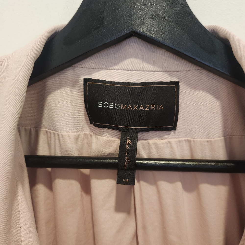 🟣 XS BCBGMaxAzria Pink Blazer with Waterfall Front - Picture 3 of 9